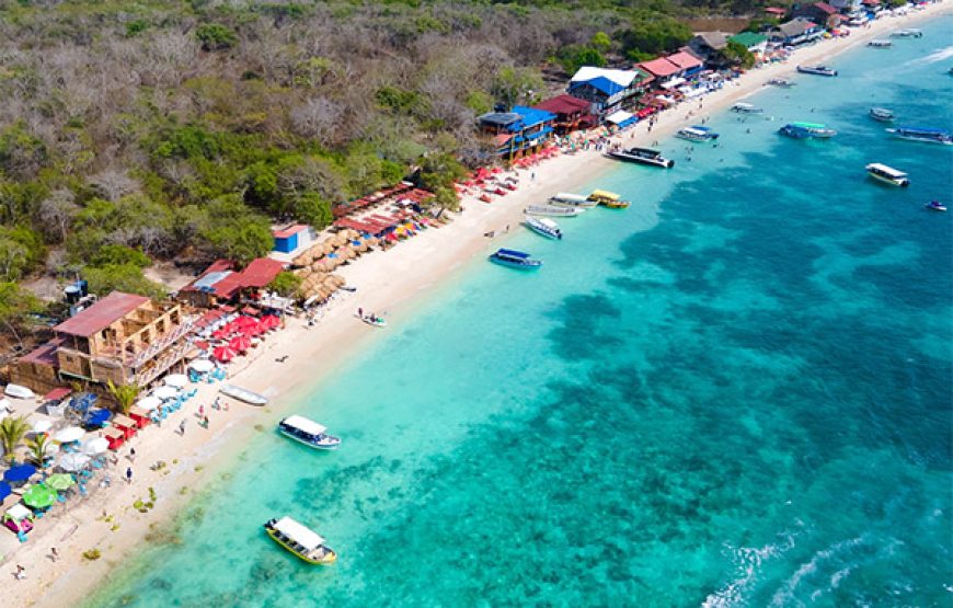 Playa Tranquila Básico + Tour Mapache con Snorkel