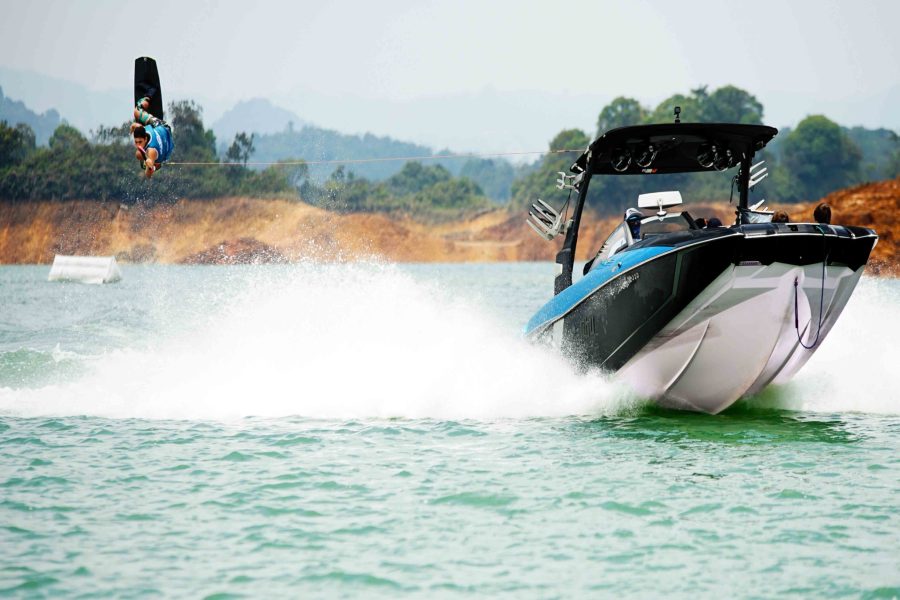Desde Guatapé –  WAKEBOARD (Hasta 7 Personas)