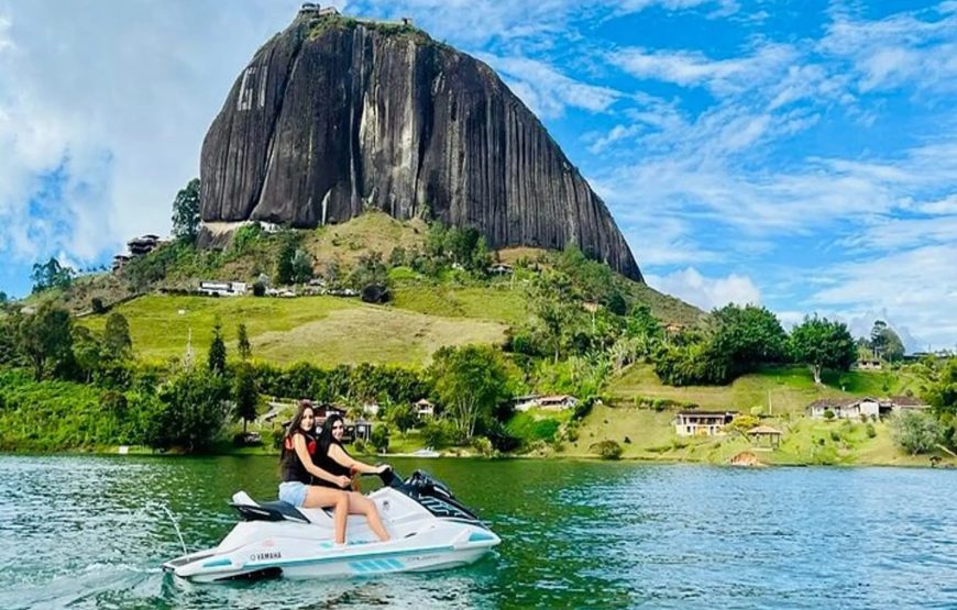 Desde Guatapé –  JET SKI 700cc (30 MINUTOS)