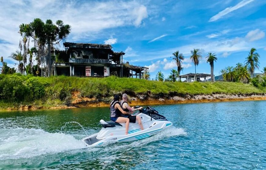 Desde Guatapé –  JET SKI 1500cc (30 MINUTOS)