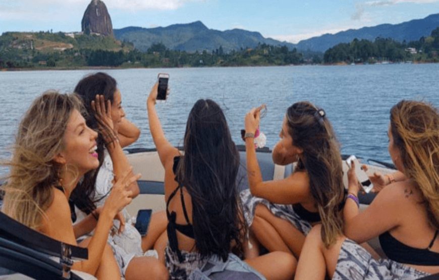 Desde Guatapé –  PLANCHÓN PRIVADO (Hasta 15 Personas)