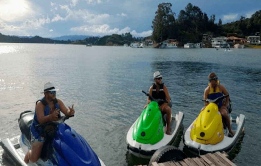 Desde Guatapé –  JET SKI 700cc (30 MINUTOS)