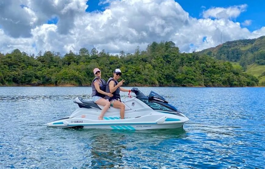 Desde Guatapé –  JET SKI 700cc (1 HORA)