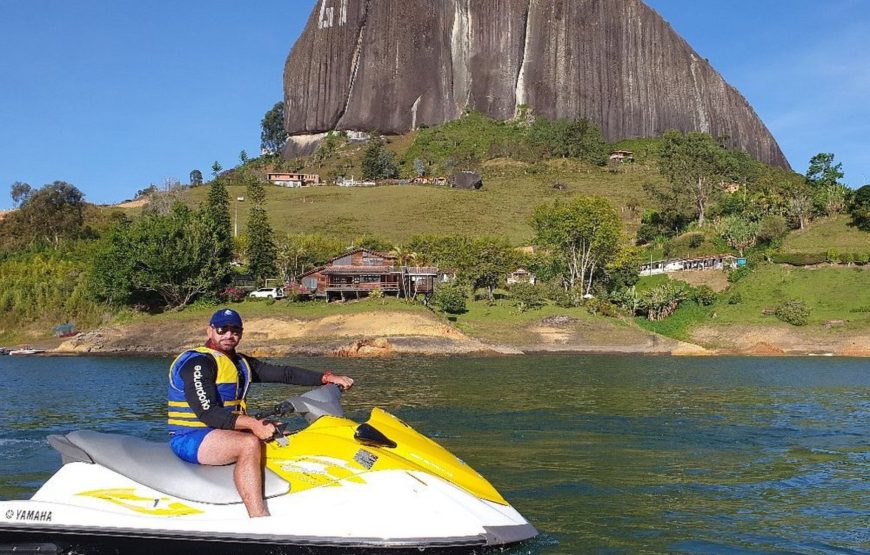 Desde Guatapé –  JET SKI 1500cc (30 MINUTOS)