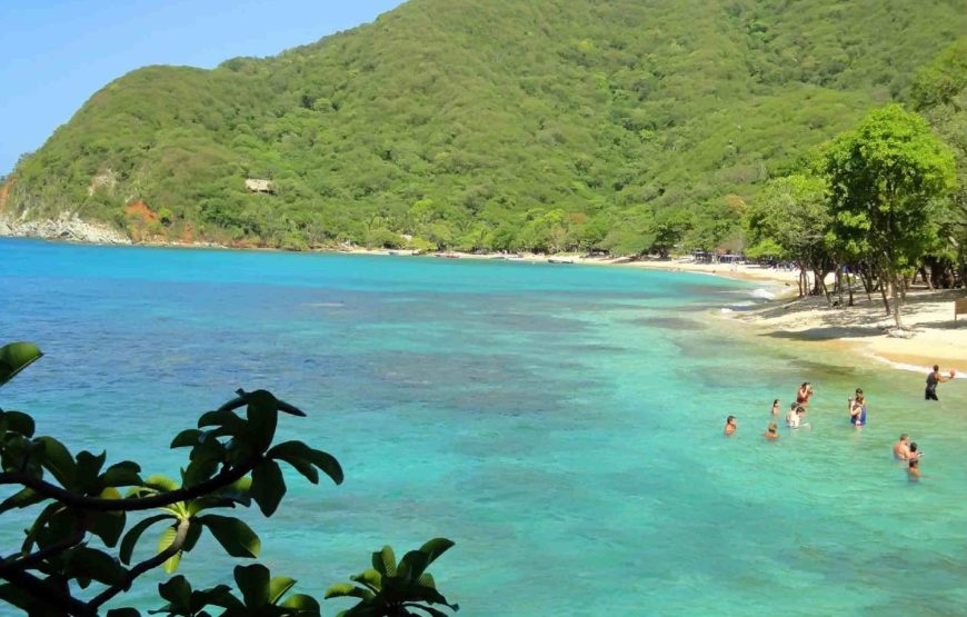 PLAYA CRISTAL – LANCHA