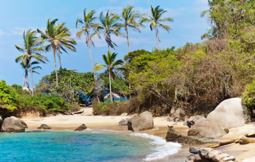 PLAYA CRISTAL – LANCHA