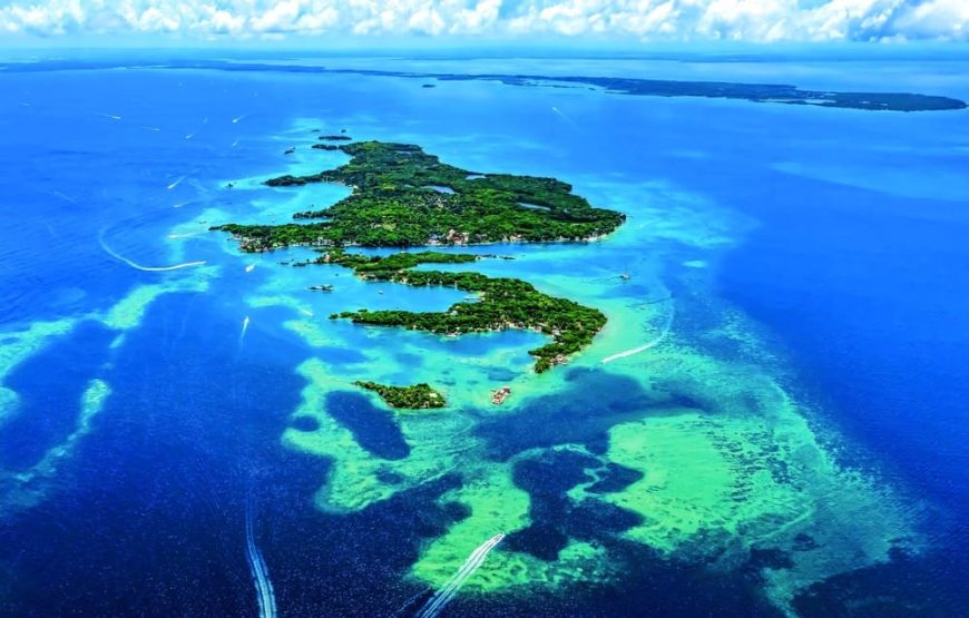 Playa Tranquila Básico Terrestre y Lancha + Panorámico Por Las Islas