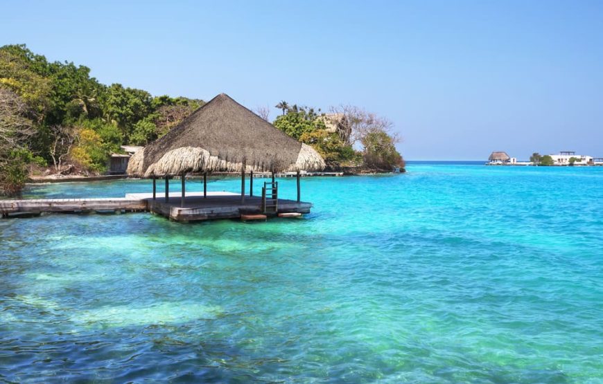 Playa Tranquila Básico Terrestre y Lancha + Panorámico Por Las Islas + Plancton